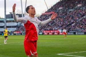 必赢下载-国足怎么办外媒：20岁荷甲边锋乔纳森斯归化印尼，身价90万欧