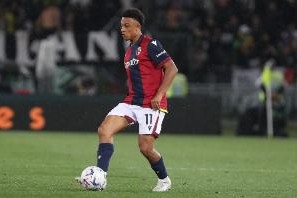 佩杜拉：博洛尼亚为恩多耶要价4000万欧，那不勒斯开出总价3500万