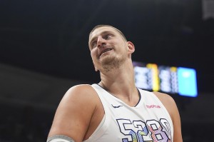 约老师狂喜？夏联试用新规：前三节末超远压哨不中不计入个人投篮